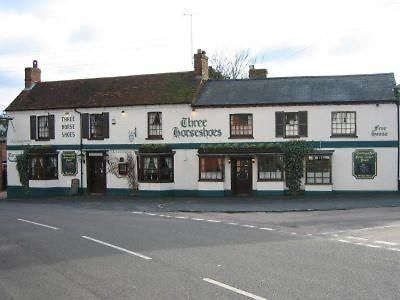 Drayton Parslow The Three Horseshoes מראה חיצוני תמונה