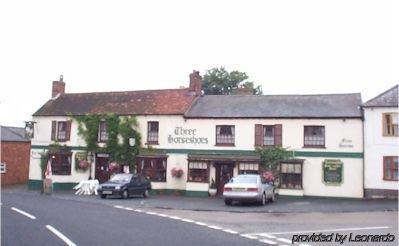 Drayton Parslow The Three Horseshoes מראה חיצוני תמונה