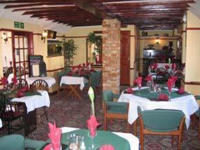 Drayton Parslow The Three Horseshoes מראה חיצוני תמונה